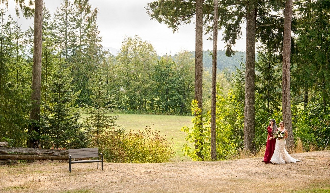 Empress Acres barn-style wedding venue near Nanaimo BC