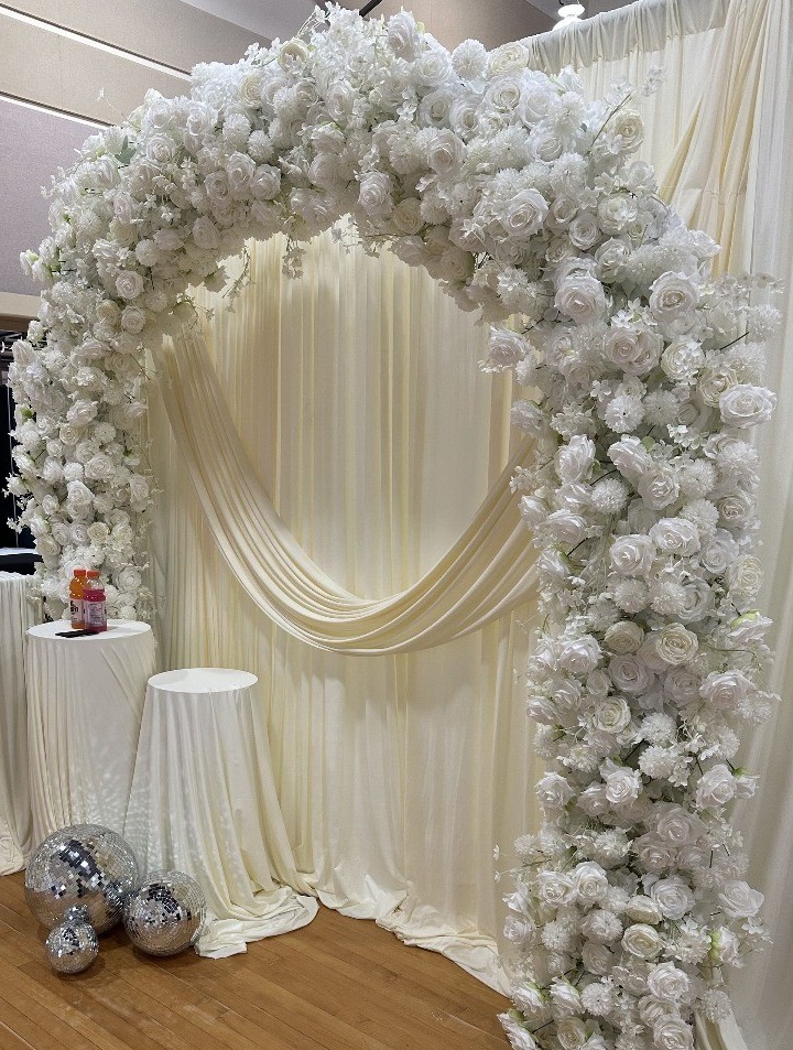 Light Garden Vibes Wall Drapery