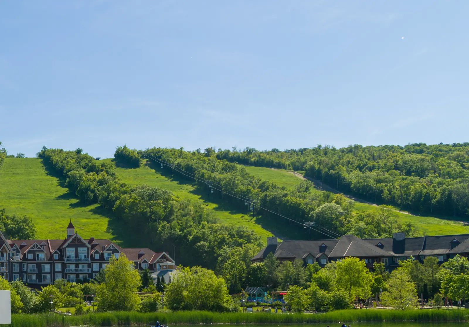 Collingwood & Blue Mountain wedding region